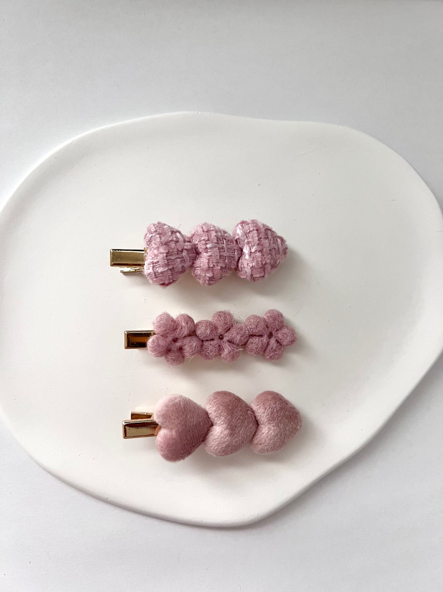 Blush pink hair clips ("Avery")