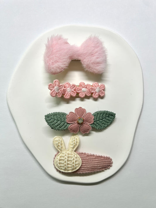 Baby pink hair clips ("Ava")