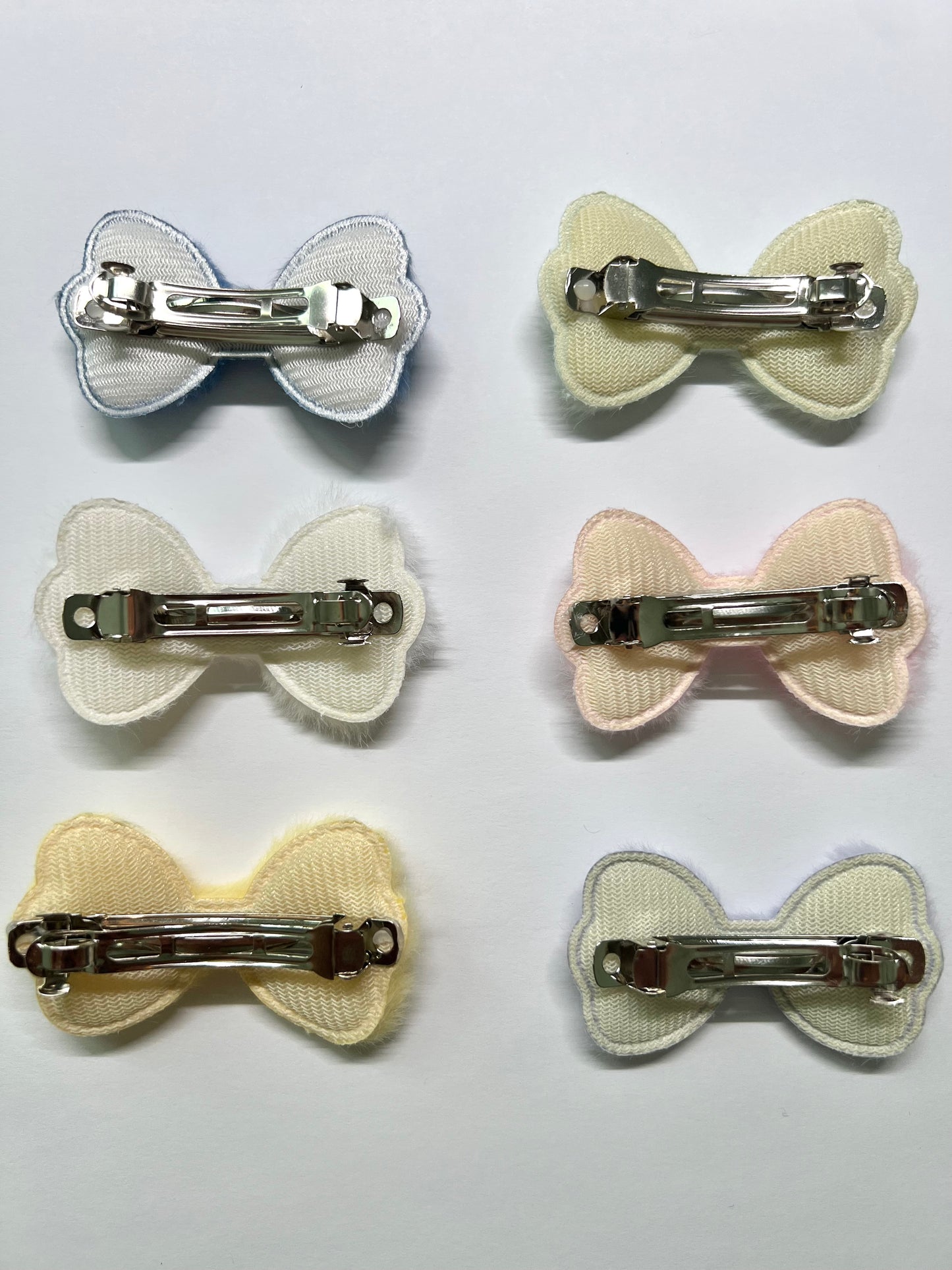 Bow hair clips ("Jane")